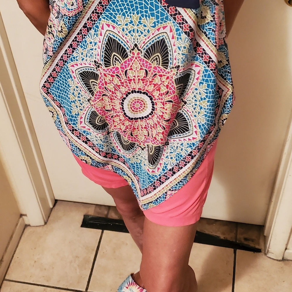 Halter Style Tunic - Picture 3 of 4